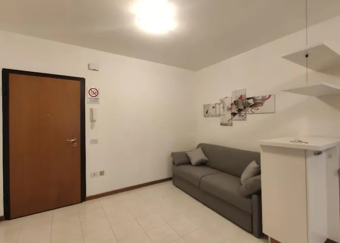 Bafile 18 - Piazza Marconi - Centrale - 50 Mt Dal Mare